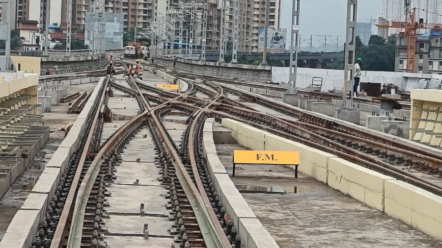 Metro depot turnouts and station approach